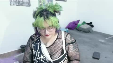 Snapshot of xxgreengoodxx chatting on 04-19-26, 08:44 xxgreengoodxx online show from 04-19-26, 08:44