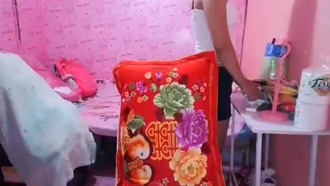 Snapshot of xxhottieprincess chatting on 03-01-25, 04:33 xxhottieprincess online show from 03-01-25, 04:33