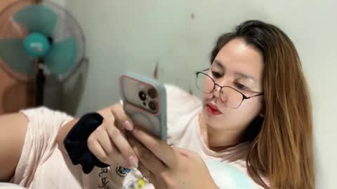 Snapshot of xxinnocentbellaxx chatting on 03-26-26, 06:46 Dyanna Zulla online show from 03-26-26, 06:46