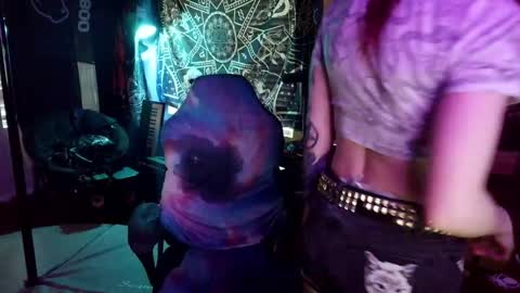 Snapshot of xxlilithmoonxx chatting on 05-03-26, 02:06 Lilith online show from 05-03-26, 02:06