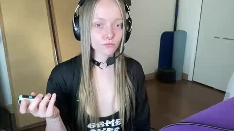 LoveAnastasia online show from 05-06-26, 03:50