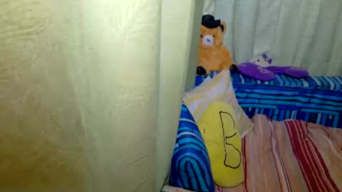 Snapshot of xxloveheart chatting on 02-06-26, 12:15 xxloveheart online show from 02-06-26, 12:15