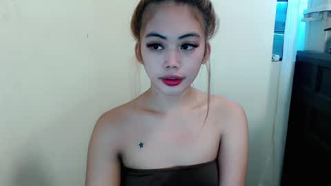 Snapshot of xxmisstress_hestiaxx chatting on 06-18-26, 04:24 JUST CALL ME TINE online show from 06-18-26, 04:24
