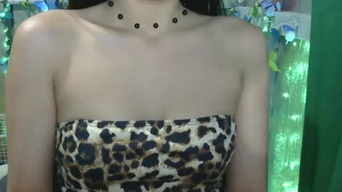 Snapshot of xxsexyass chatting on 01-15-25, 05:47 Kelsey online show from 01-15-25, 05:47