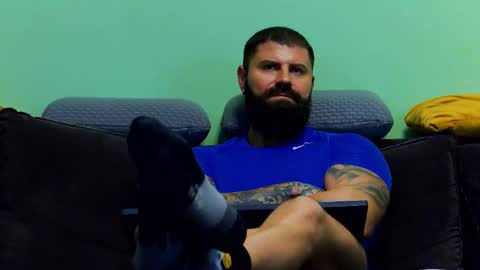 Xtream Leonard online show from 11-13-25, 06:34