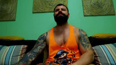 Snapshot of xxtreamleonard chatting on 05-26-26, 06:04 Xtream Leonard online show from 05-26-26, 06:04
