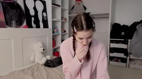 Eva online show from 02-03-26, 06:40