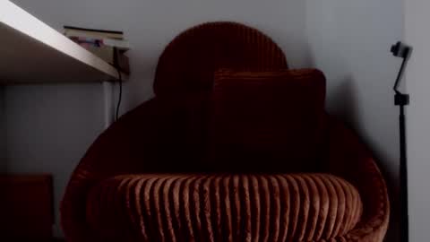 Snapshot of xxxbellalola chatting on 02-18-25, 04:48 Lola online show from 02-18-25, 04:48