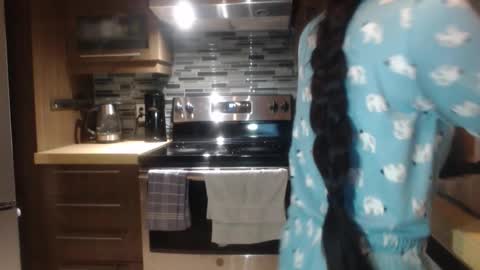 Snapshot of xxxbellalola chatting on 02-10-26, 10:30 Lola online show from 02-10-26, 10:30