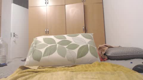 Snapshot of xxxbustybabe27x chatting on 02-15-25, 10:10 Ayanda online show from 02-15-25, 10:10