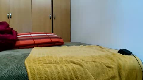 Snapshot of xxxbustybabe27x chatting on 06-02-26, 05:59 Ayanda online show from 06-02-26, 05:59