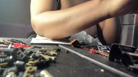 Danielle online show from 02-10-25, 04:41