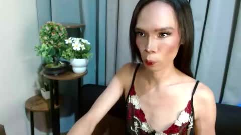 Your Princess Yums online show from 04-27-26, 08:34