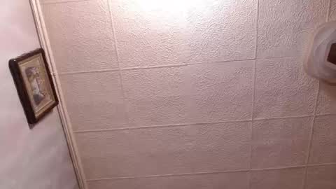 Snapshot of xxxkinkycpl chatting on 12-17-24, 12:00 isa and gonzo online show from 12-17-24, 12:00