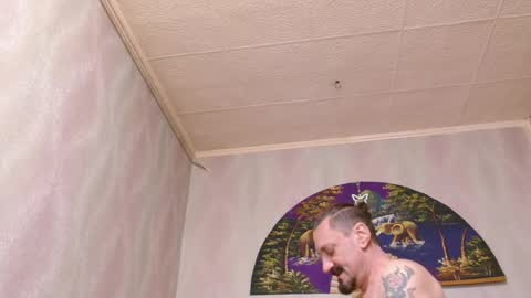 isa and gonzo online show from 03-28-26, 05:18