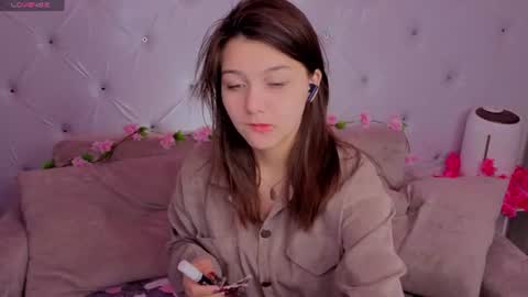 Snapshot of xxxnaughtyfoxxx chatting on 07-20-26, 05:26 foxy online show from 07-20-26, 05:26