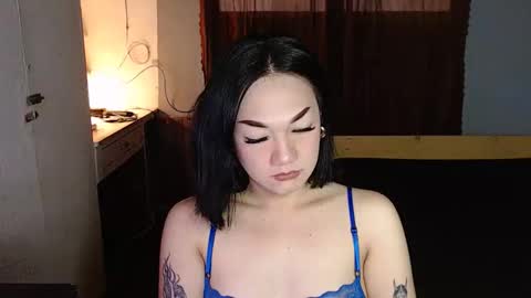 Melissa online show from 04-22-26, 03:42