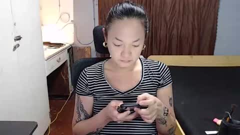 Snapshot of xxxsexydollxxx chatting on 05-04-26, 02:29 Melissa online show from 05-04-26, 02:29