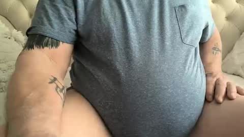 Snapshot of xxxxpeter55 chatting on 05-26-26, 02:24 xxxxpeter55 online show from 05-26-26, 02:24