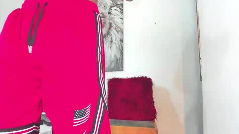 Snapshot of y0ung_master_ chatting on 11-20-25, 02:45 Sr. Y0ung Master online show from 11-20-25, 02:45