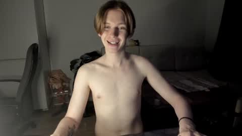 Snapshot of y0ursteve chatting on 06-20-26, 08:44 y0ursteve online show from 06-20-26, 08:44