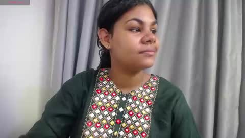 Snapshot of yaazhini457034 chatting on 06-16-26, 11:46 yazhini online show from 06-16-26, 11:46