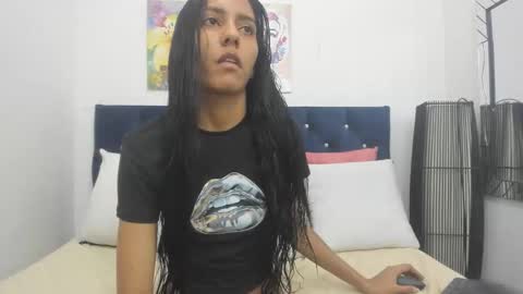 yaiza_sexylovee online show from 02-07-26, 12:25