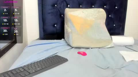 yaiza_sexylovee online show from 06-13-26, 01:14