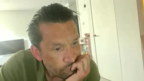 yallayalla1806 online show from 05-25-26, 05:02