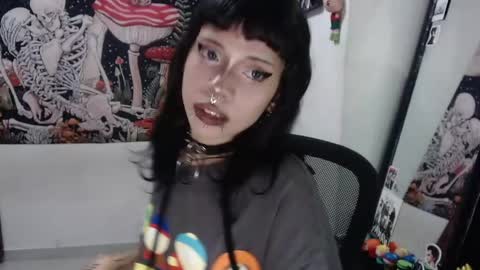yami online show from 04-23-26, 03:08