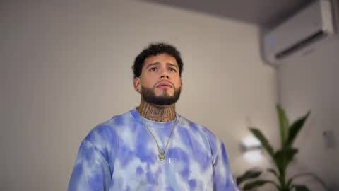 yamp sambrano online show from 11-28-25, 11:51