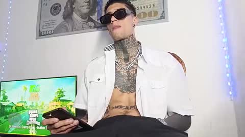 Yan online show from 03-26-26, 07:25