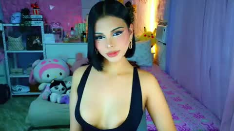 Snapshot of yang_audreylone chatting on 07-02-26, 02:00 YANG AUDREY LONE online show from 07-02-26, 02:00