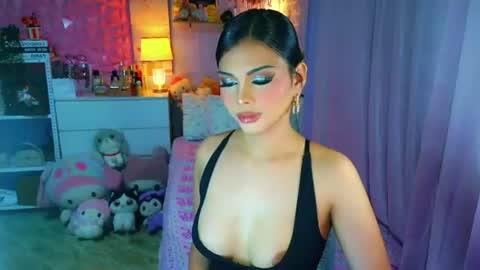 Snapshot of yang_audreylone chatting on 07-10-26, 07:38 YANG AUDREY LONE online show from 07-10-26, 07:38