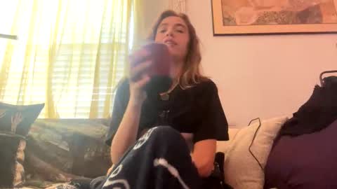 Snapshot of yanyanpixie chatting on 11-05-25, 03:23 yanyanpixie online show from 11-05-25, 03:23