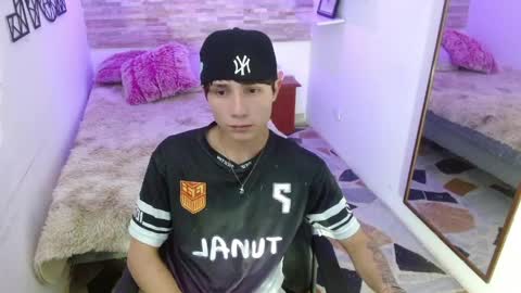 Yao online show from 04-30-26, 03:57