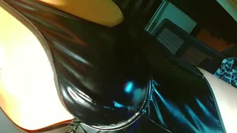 Snapshot of yasii19 chatting on 06-16-26, 01:47 miss yasii online show from 06-16-26, 01:47