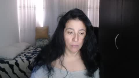 yasmin_love85 online show from 01-09-25, 03:44