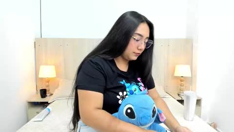 Yasmin Ortiz online show from 03-05-26, 03:24