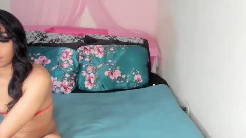 Snapshot of yasminayazzie chatting on 02-28-25, 03:15 Yasmina online show from 02-28-25, 03:15