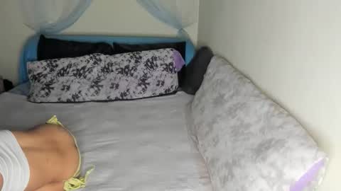 Snapshot of yasminayazzie chatting on 05-31-26, 06:10 Yasmina online show from 05-31-26, 06:10