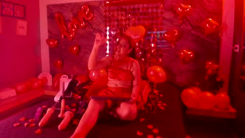 Snapshot of yaya____ chatting on 02-15-25, 04:58 yaya____ online show from 02-15-25, 04:58