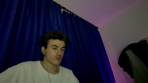 yayay333 online show from 07-11-26, 02:25