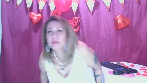 Snapshot of yayita_mature chatting on 02-09-25, 10:54 yayita online show from 02-09-25, 10:54