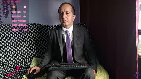 Hazzan online show from 12-02-25, 02:12