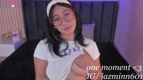 Snapshot of yazmin_rouse chatting on 03-08-25, 03:02 Yazmin online show from 03-08-25, 03:02