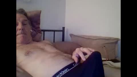 Snapshot of yeah_baby6988 chatting on 09-29-25, 06:24 yeah_baby6988 online show from 09-29-25, 06:24