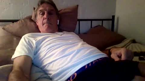 Snapshot of yeah_baby6988 chatting on 11-03-25, 04:25 yeah_baby6988 online show from 11-03-25, 04:25