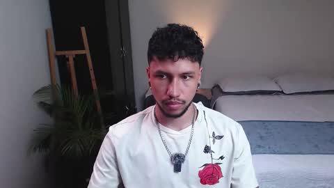 Snapshot of yeff_stone chatting on 03-22-26, 01:09 yeff online show from 03-22-26, 01:09
