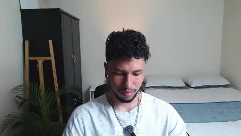 Snapshot of yeff_stone chatting on 04-11-26, 12:59 yeff online show from 04-11-26, 12:59